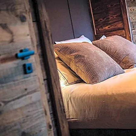 Hotel La Du Breuil 4*