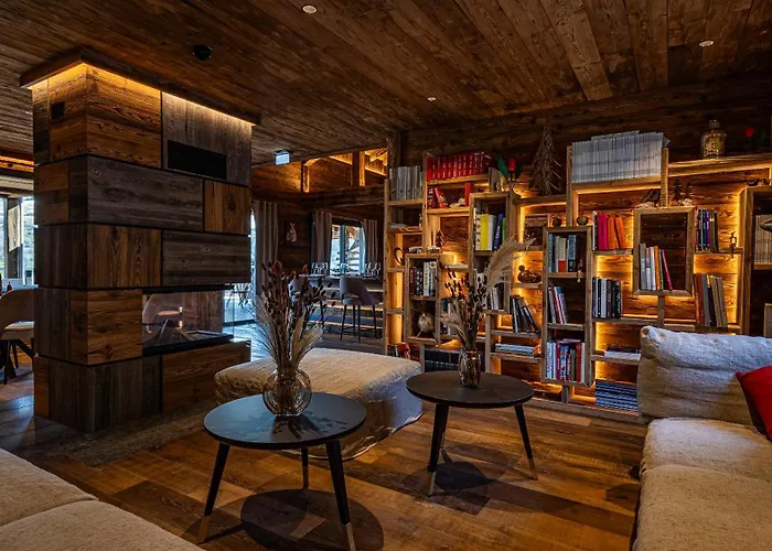 Hotel La Du Breuil 4*